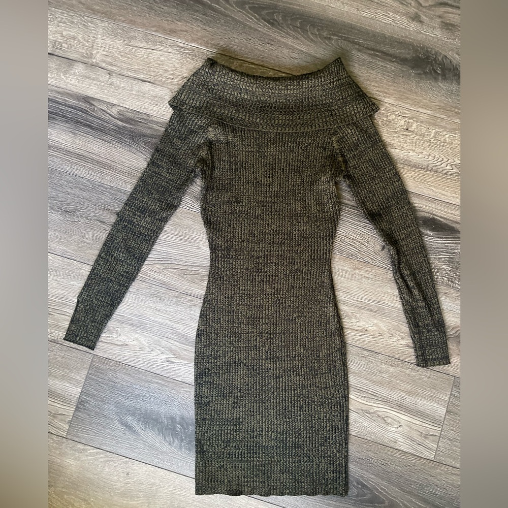 Long sleeve Dress